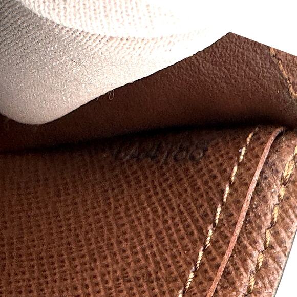 🔴 Louis Vuitton Marco Bifold Wallet NM - Monogram - Picture 10 of 10